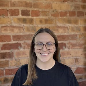 Sarah Wancowicz - Headshot 300x300